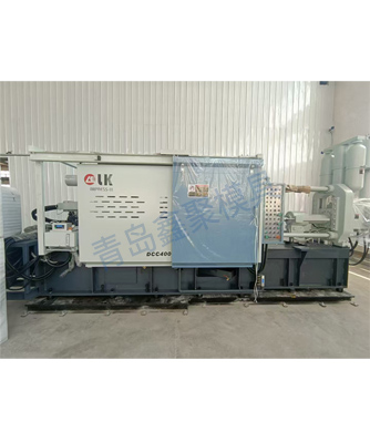 2000吨模具试模中